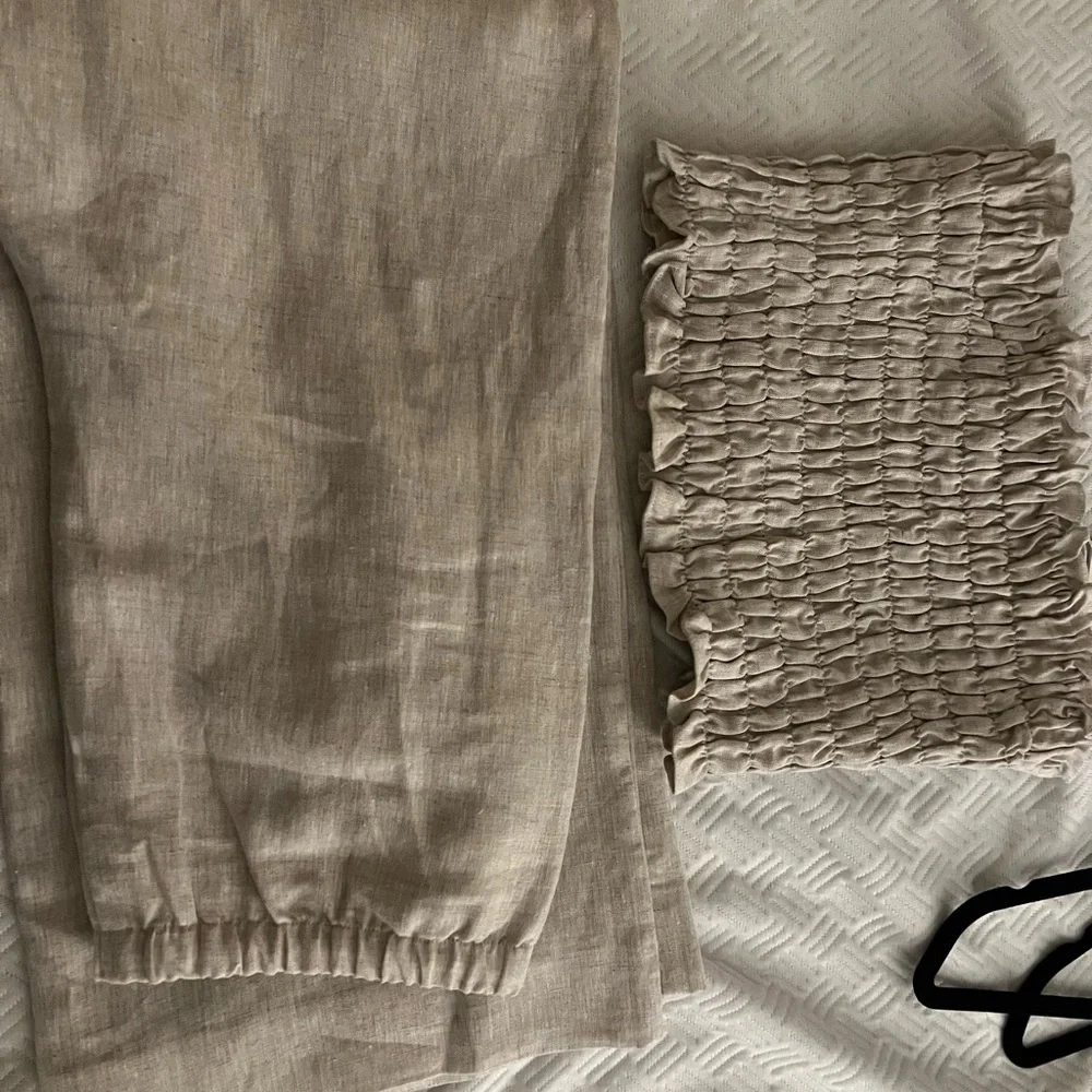 Reformation Linen Pants Set - Picture 11 of 15
